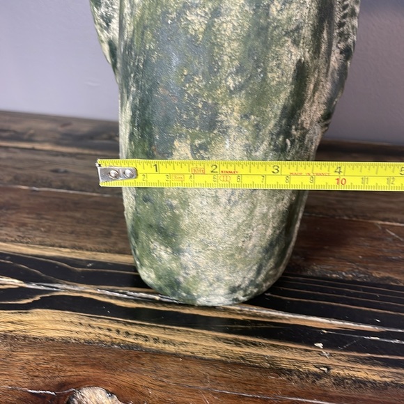 Large fish vase! Very cool for the fishing enthusiast in your life! Metal - Picture 12 of 12